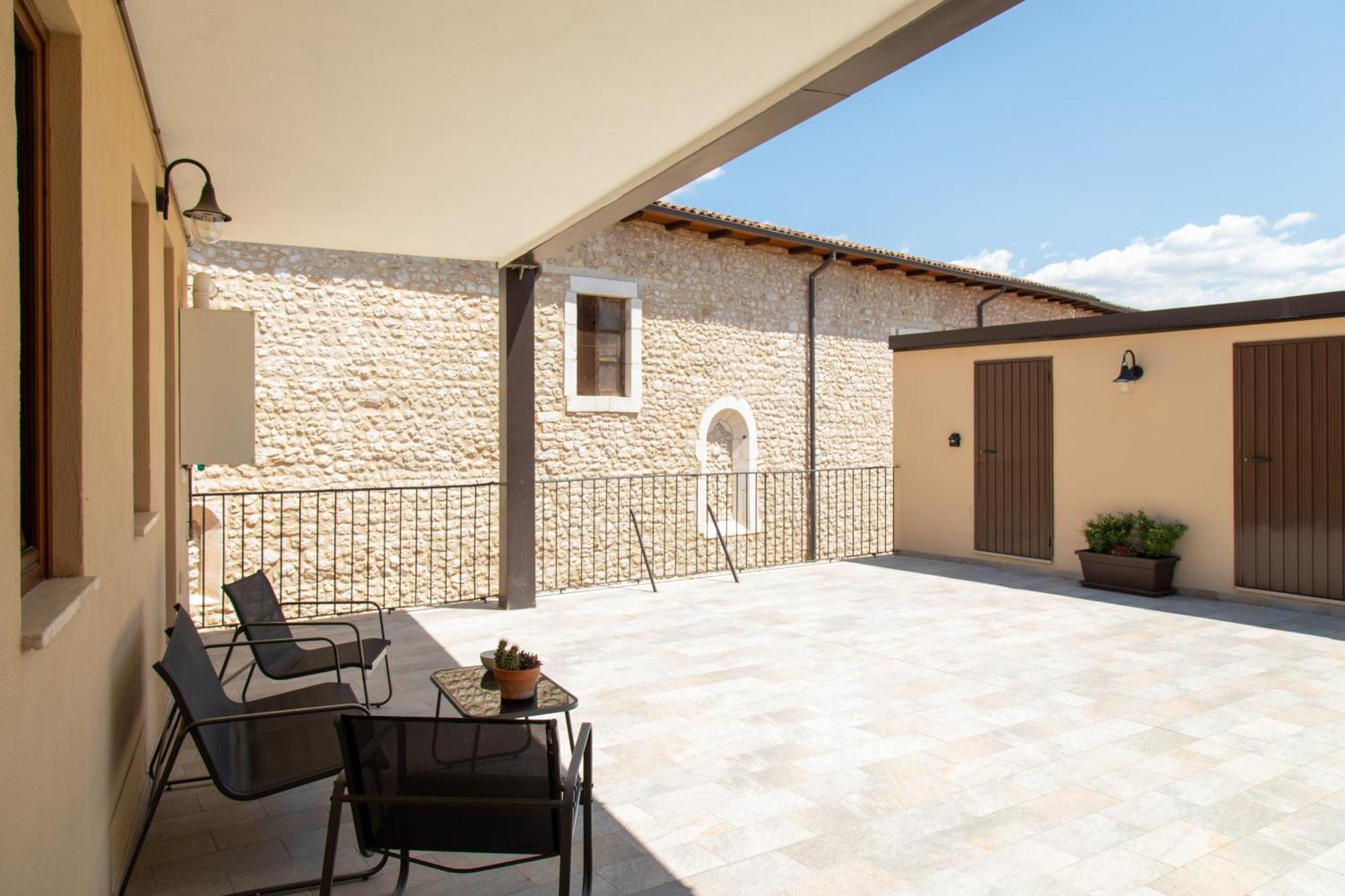 Il Vico Bed & Breakfast LʼAquila Eksteriør bilde