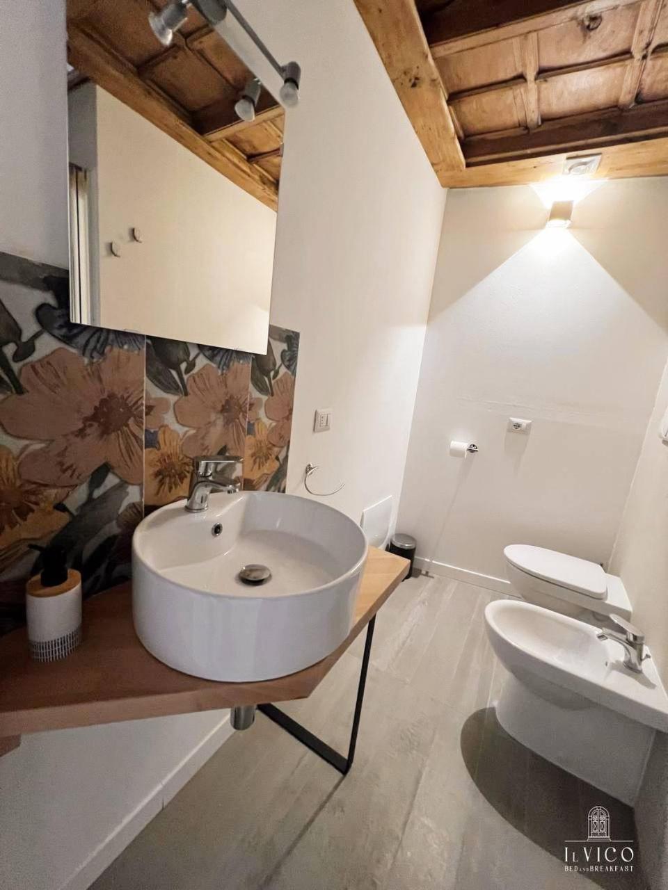 Il Vico Bed & Breakfast LʼAquila Eksteriør bilde